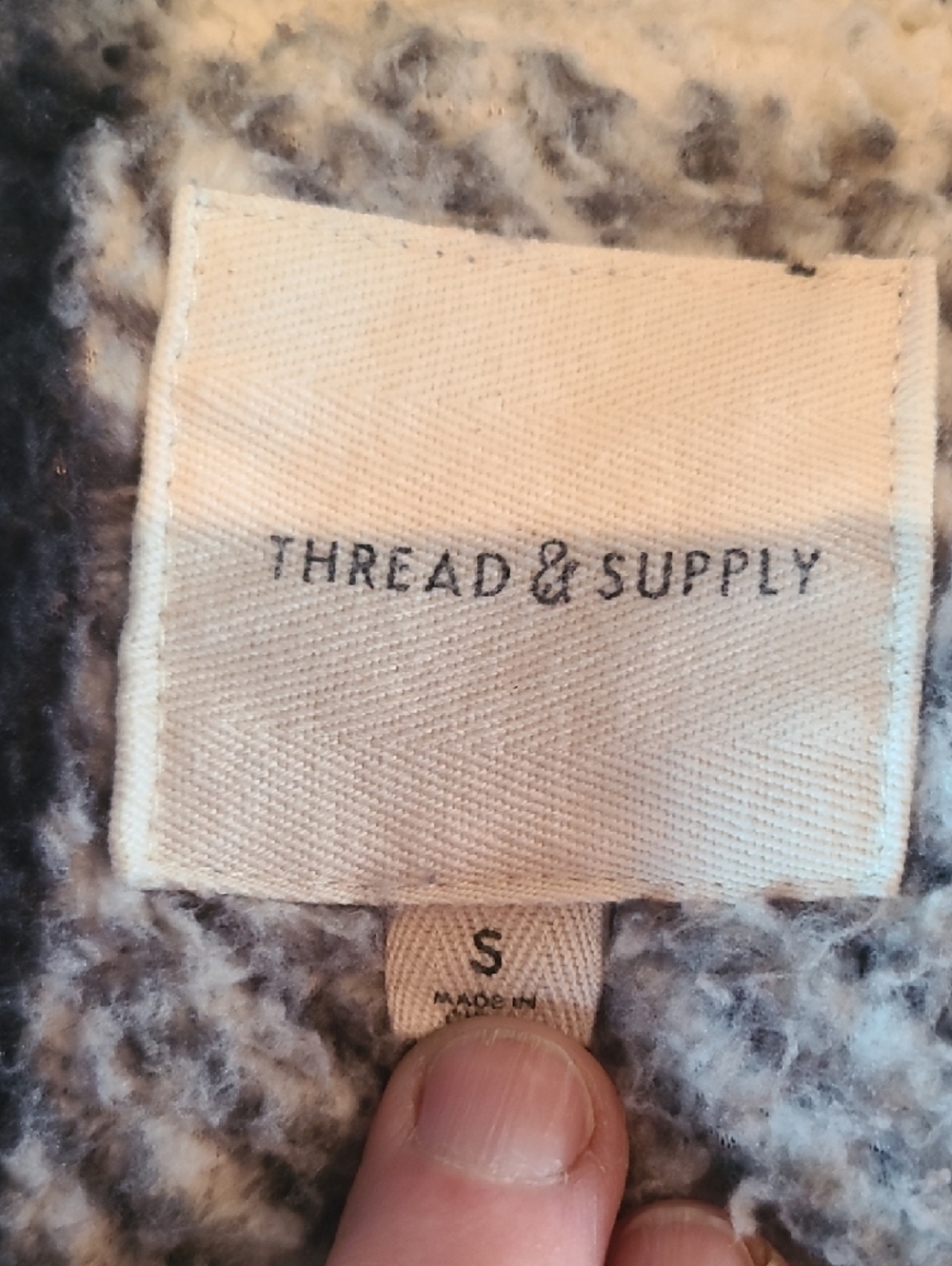 Thread & Supply Women's Teddy Jacket in Gray & Cream Plaid - Picture 2 of 7